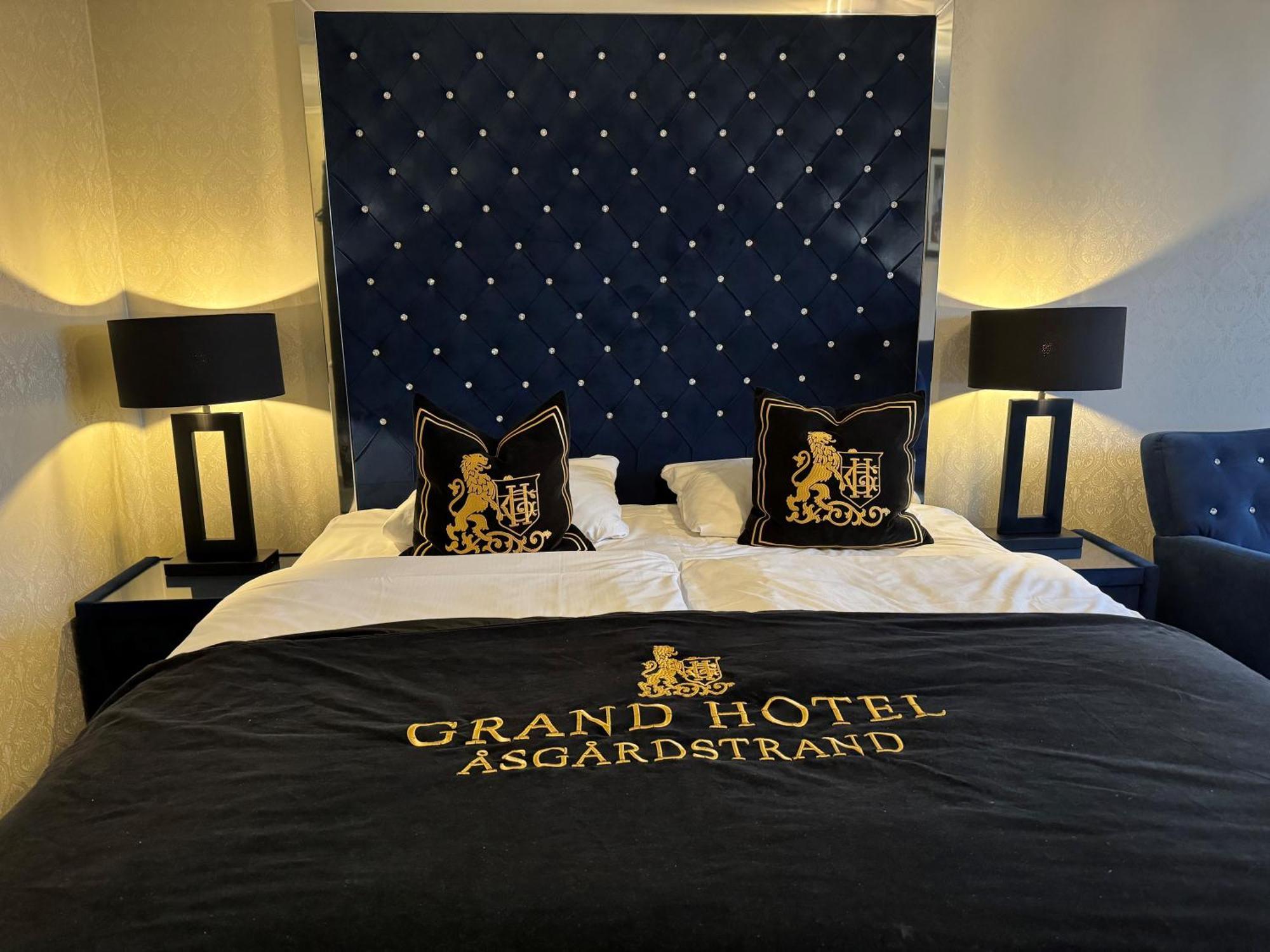 Grand - Unike