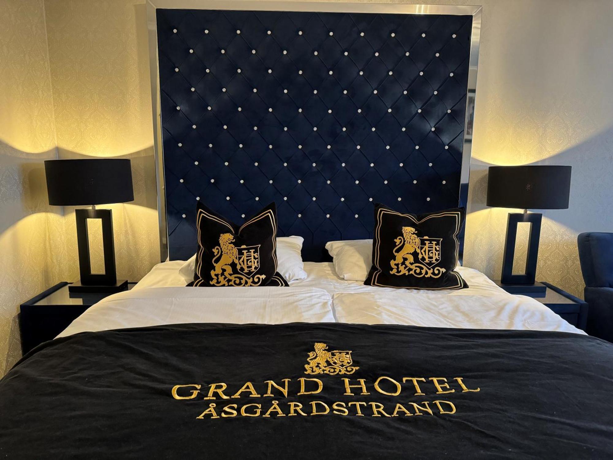 Grand - Unike