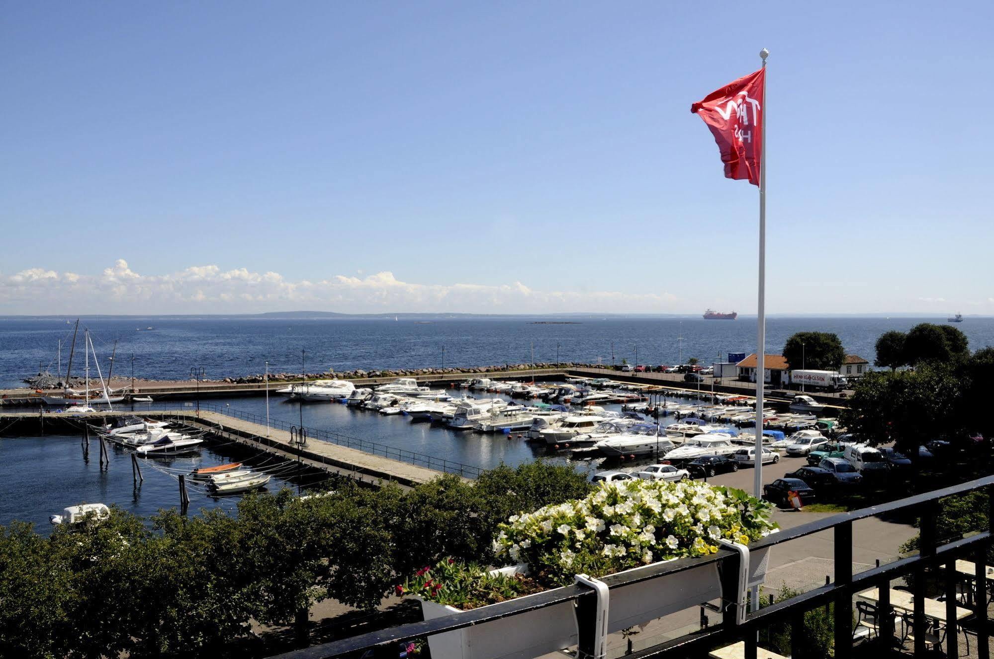 Hotel Grand - Unike